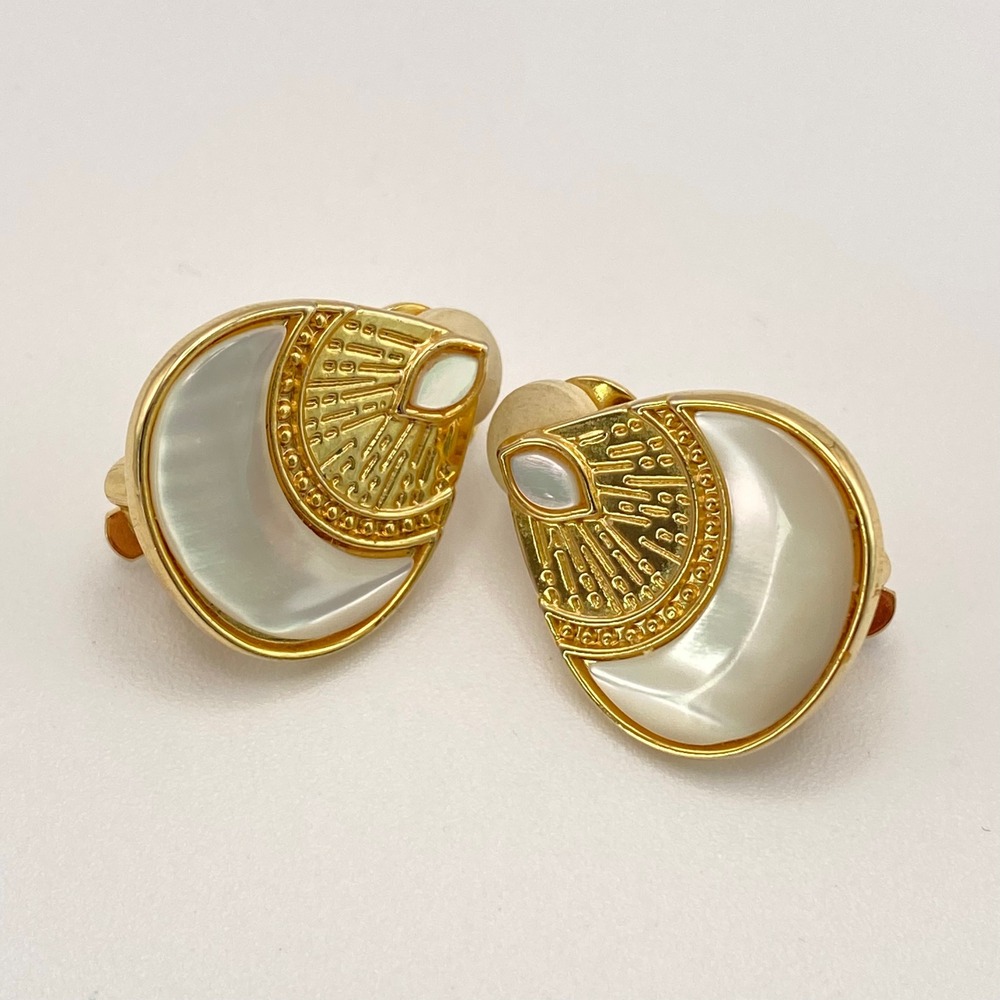 Vintage Earrings Clip On Gold Tone Mother of Pearl Art Deco Style White 0.75"